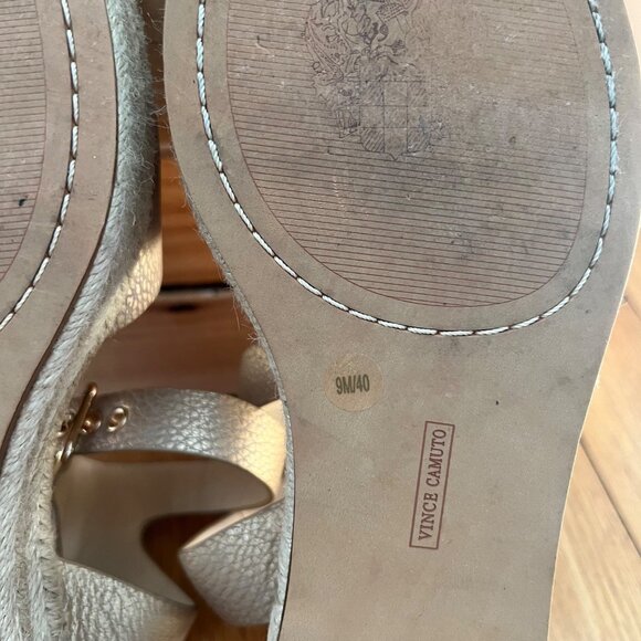 Vince Camuto Size 9 Gold Leather Kathalia Ankle Strap Flatform Espadrille Sandal - Picture 15 of 16